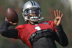 Cam Newton: El quarterback ya trabaja con receptores de los Patriots