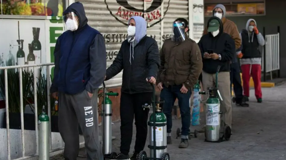 México rompió récord de contagios en enero; muertes ascienden a 133 mil 204