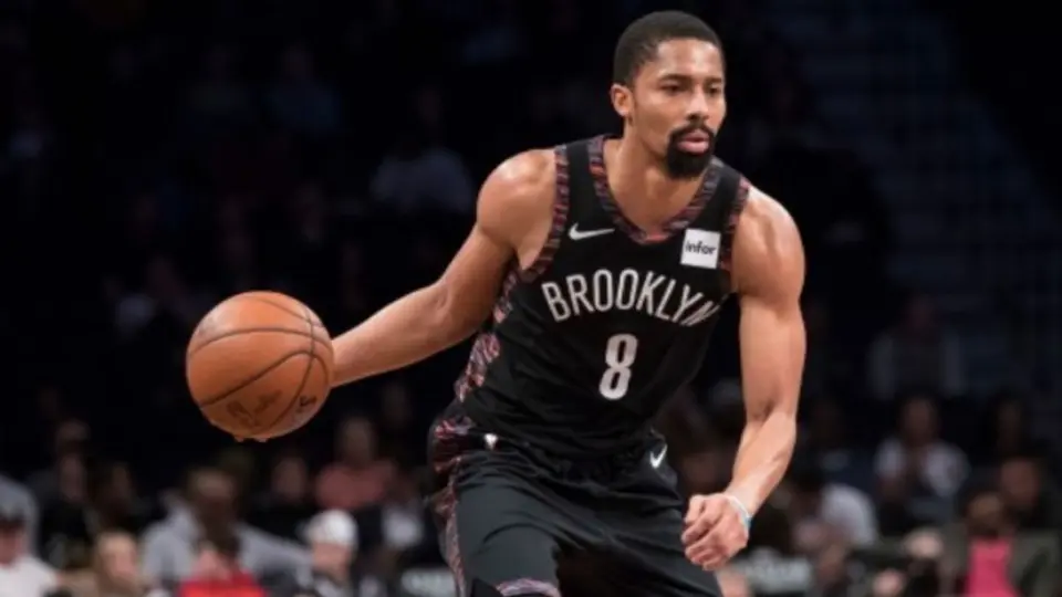 NBA: Spencer Dinwiddie de los Nets dio positivo de COVID-19 por segunda vez y no estará en Orlando