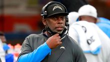 Los Angeles Chargers destituyeron a Anthony Lynn tras cuatro temporadas