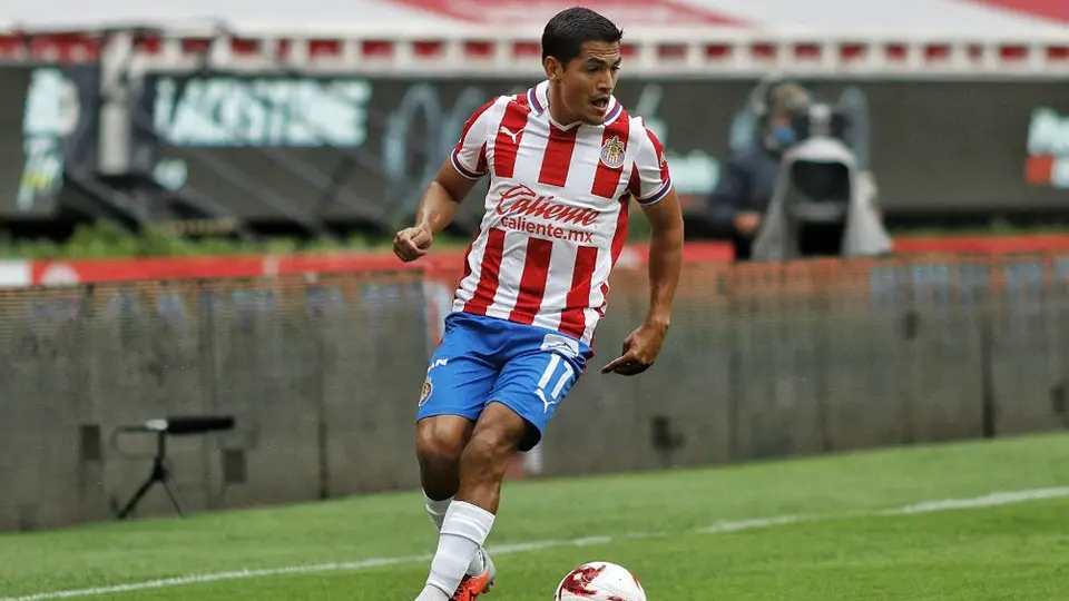 Chivas: Chapo Sánchez, baja del Rebaño Sagrado por lesión en el ojo
