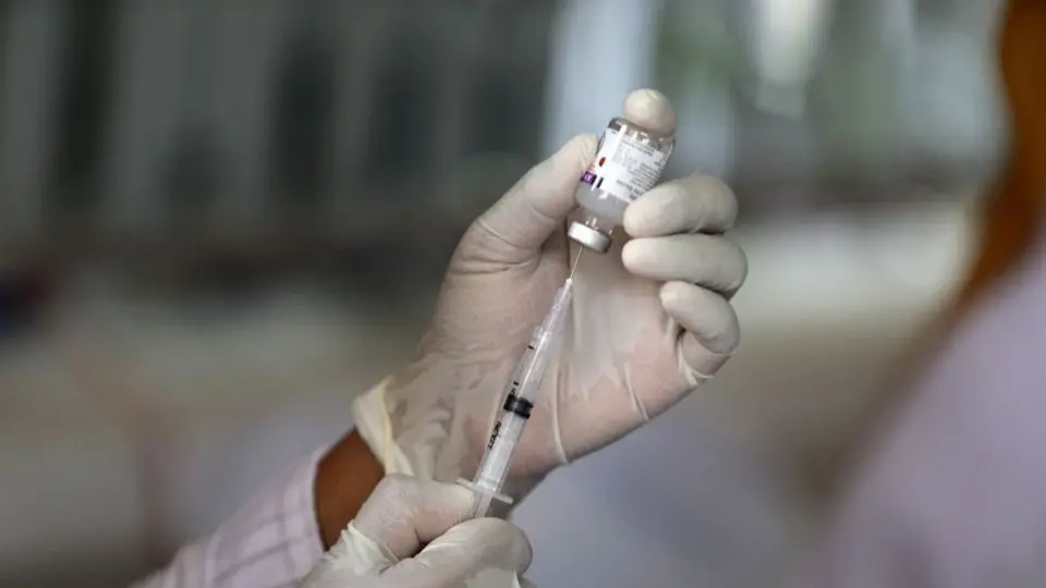 Coronavirus: AstraZeneca estimó distribuir la vacuna de Covid-19 a finales de marzo