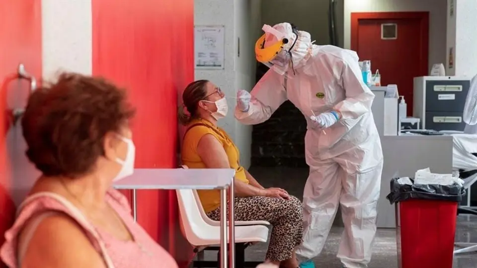 España superó a México en número de contagios de Covid-19