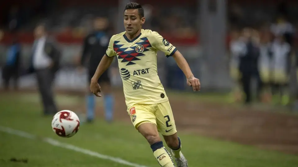 Luis Fuentes: 'América tiene que ser casi perfecto para agradar a la afición'