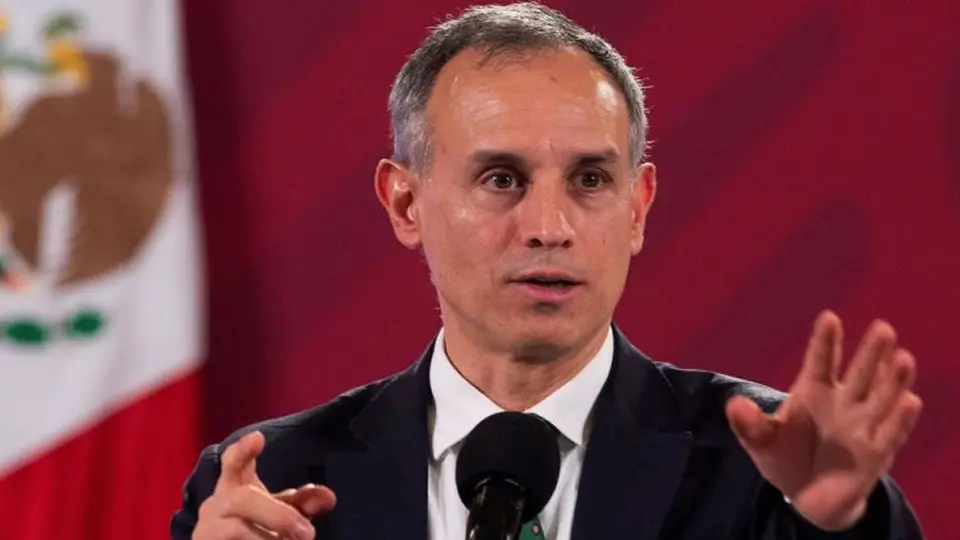 López Gatell: Captado sin cubrebocas en la Condesa aunque aún puede contagiar