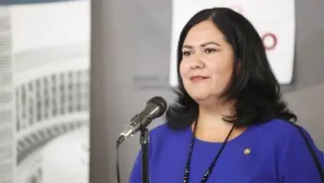 Critican a Alejandra León tras publicar candidatura por BC