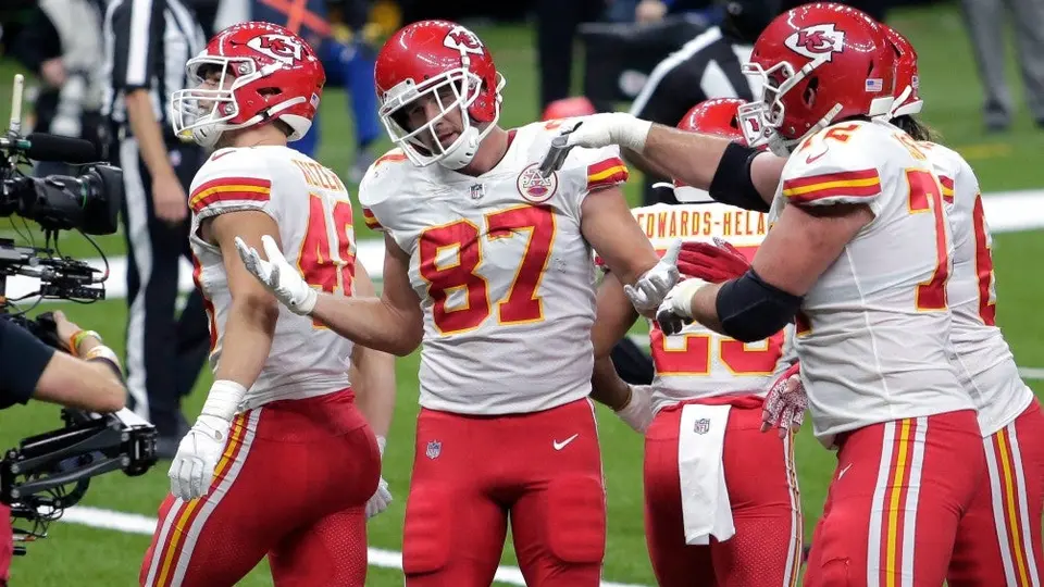 Chiefs sigue invicto de visitante tras liquidar a los Saints en New Orleans