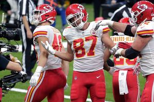 Chiefs sigue invicto de visitante tras liquidar a los Saints en New Orleans