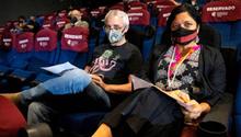 Cines de México si exhibirán películas dobladas, aunque todas deberán mostrar subtítulos
