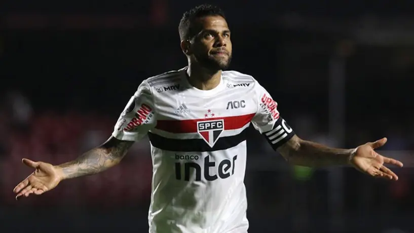 Dani Alves: Condenan a un año de prisión al hombre que robó en casa del brasileño