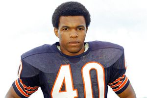 Gale Sayers, histórico corredor de Chicago Bears, falleció a los 77 años