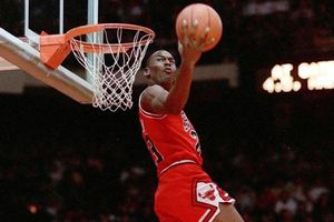 Doc Rivers: 'Si quieren cambiar el logo de la NBA, debería ser Michael Jordan no Kobe'