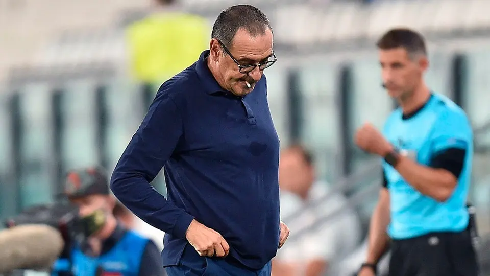 Maurizio Sarri: Juventus destituyó al técnico tras fracaso en Champions