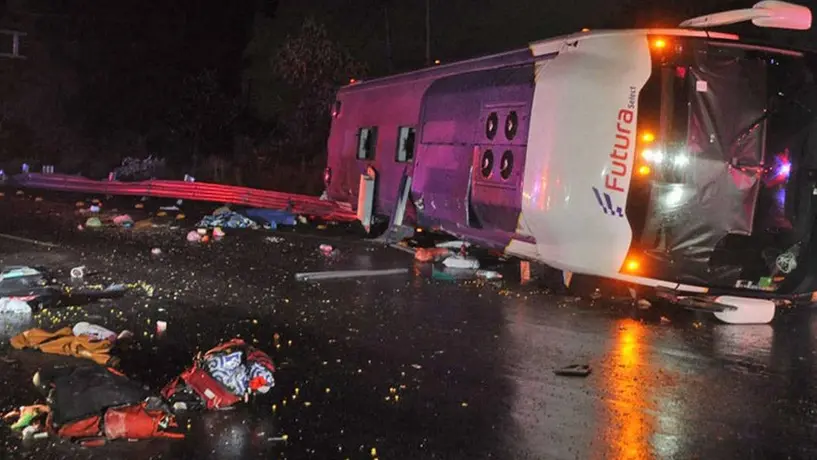 Accidente en la México-Toluca dejó al menos 10 muertos y 20 heridos