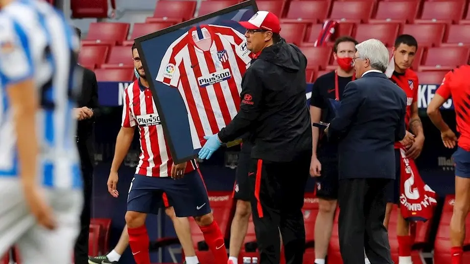 Atlético de Madrid: Mono Burgos fue homenajeado previo al partido vs Real Sociedad