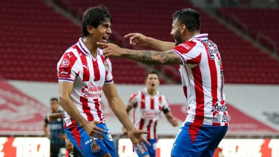 Chivas: Guadalajara, con 'sobrepoblación' en la ofensiva para el Guardianes 2021
