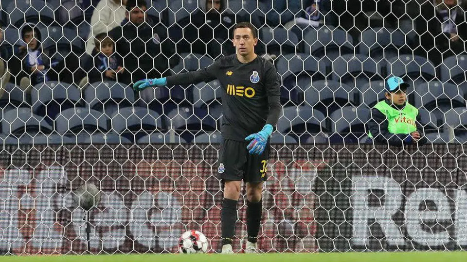 Marchesín: Recibió el premio al mejor portero de Portugal