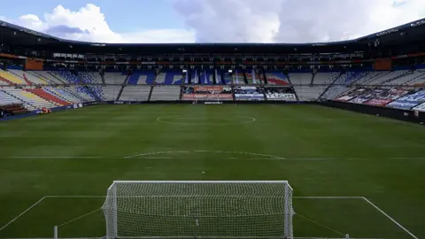 Pachuca: Cumplió la última voluntad de uno de sus aficionados en el césped del Hidalgo
