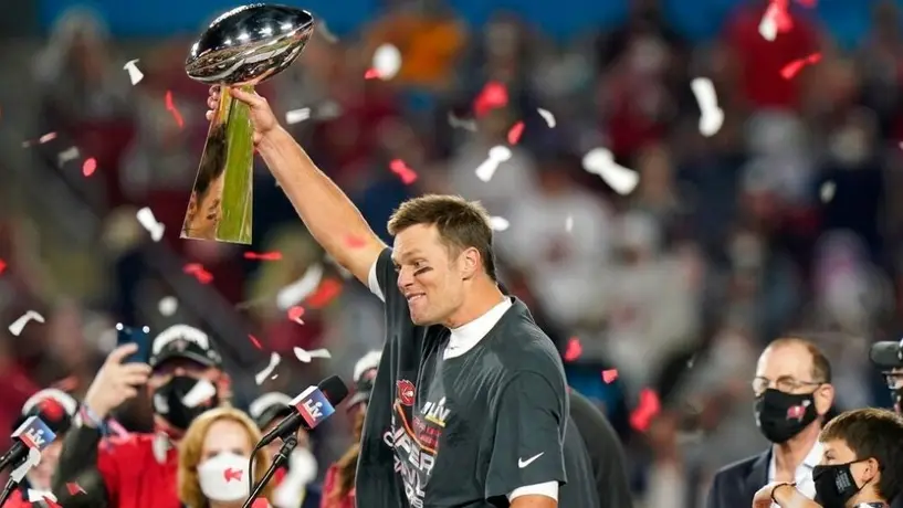 Tom Brady: Artículos autografiados por el QB de Buccaneers duplicaron su valor en 4 años