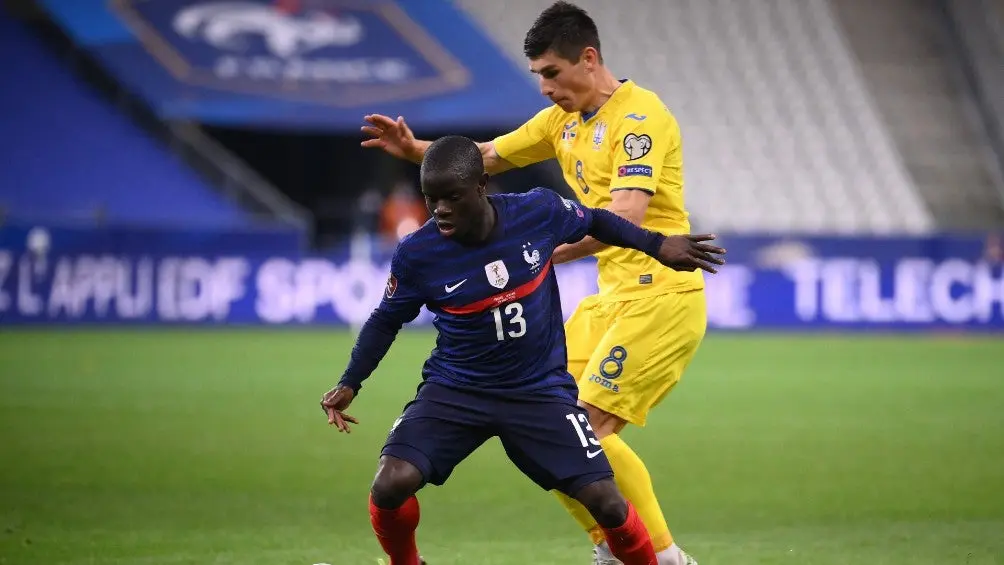 N'Golo Kanté se lesionó | TWITTER @equipedefrance