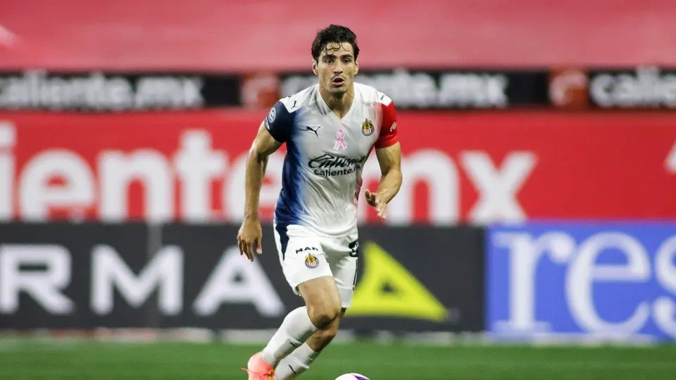 Chivas: Pollo Briseño y Ángel Zaldívar superaron el Covid-19