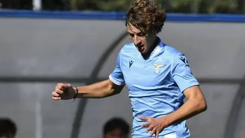 Lazio: Bisnieto de Mussolini firmó su primer contrato como jugador profesional