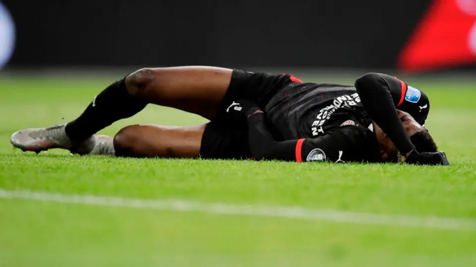 Erick Gutiérrez: PSV, contra las cuerdas tras caer ante Olympiacos en Europa League