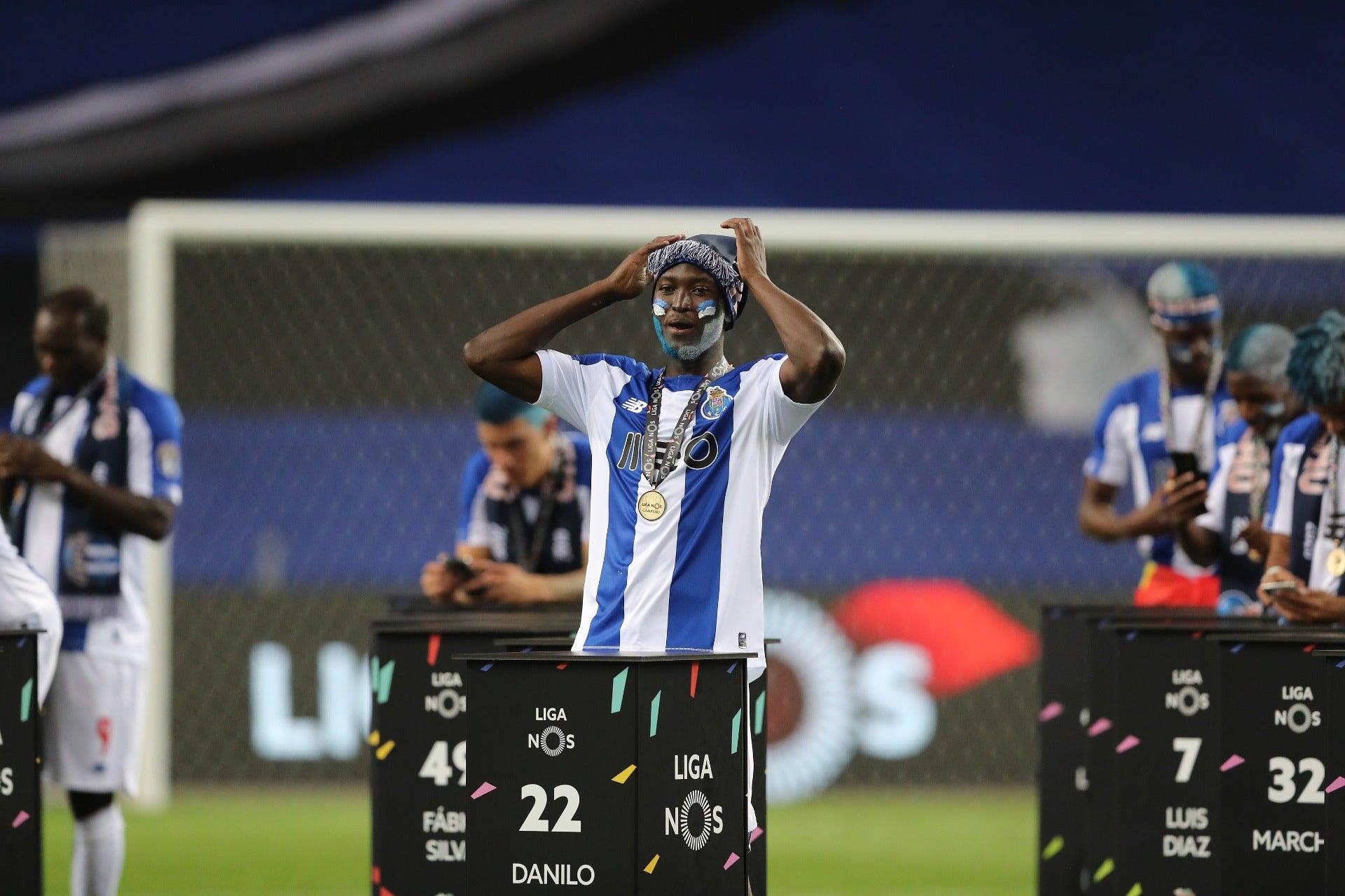 Tecatito Corona: Así festejó Porto su título de la Primeira Liga