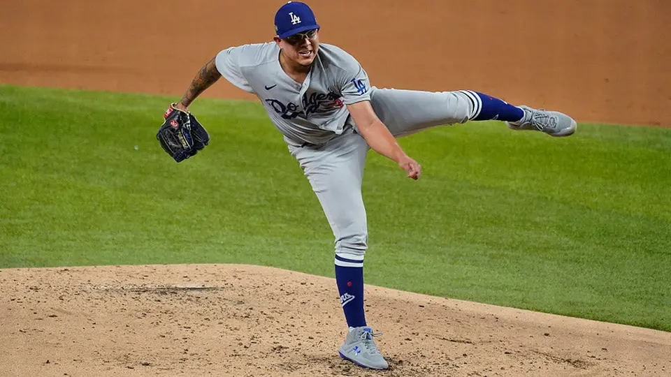 Julio Urías abrirá con los Dodgers en el Juego 3 contra Braves