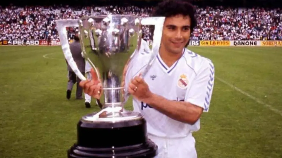 Hugo Sánchez: France Football omitió al mexicano entre los mejores delanteros de la historia