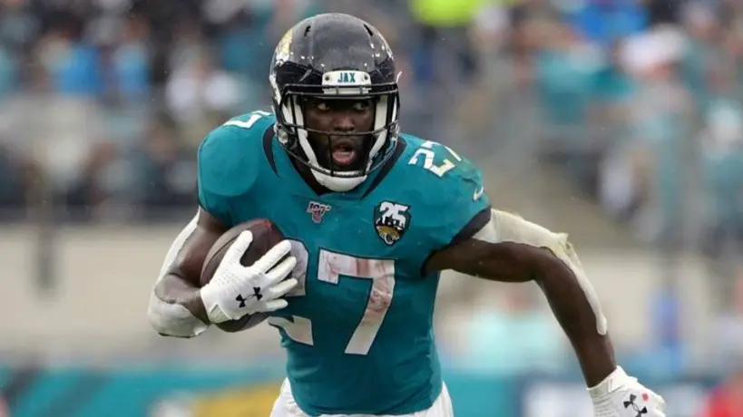 Leonard Fournette sobre Tom Brady: 'Por primera vez en mi carrera tengo a un buen QB'