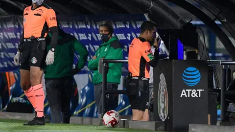 Cruz Azul vs Santos: VAR se quedó sin señal previo a la expulsión de Hugo Rodríguez