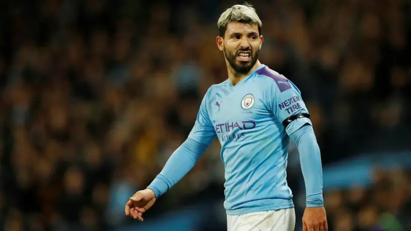 Kun Agüero habría lanzado 'guiño' a Messi al quitarse el número 10 en Instagram