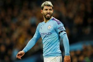 Kun Agüero habría lanzado 'guiño' a Messi al quitarse el número 10 en Instagram
