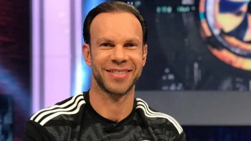 Zague a Ángel Reyna: 'Jamás llevé una pistola al vestidor como él'