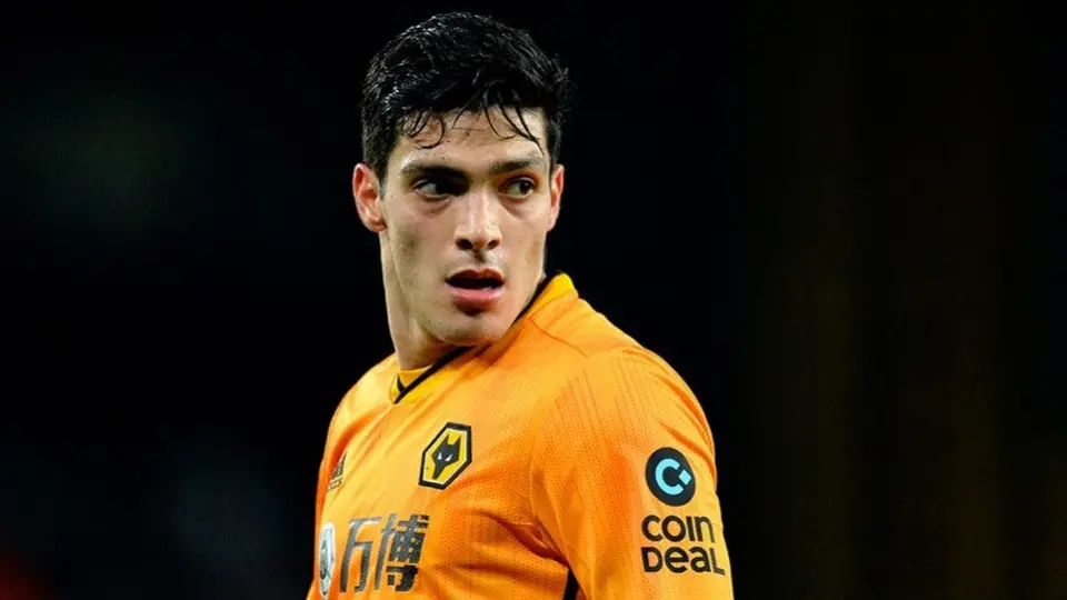 Raúl Jiménez: Manchester United ya no considera el fichaje del mexicano