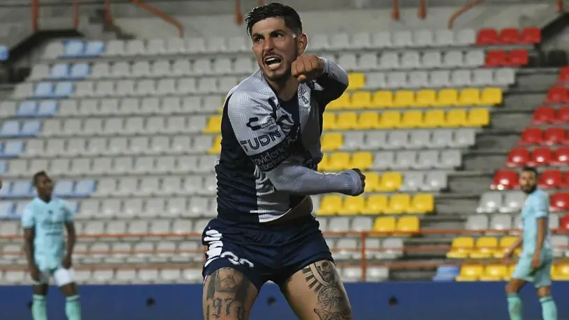 Pocho Guzmán: ¿Qué tatuajes mostró en su festejo de gol contra Mazatlán?