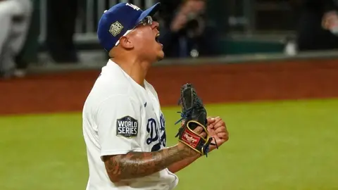 Julio Urías: ¿Con qué canción saltó al campo en el Juego 6 de la Serie Mundial?