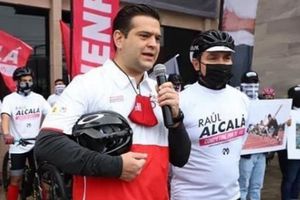 Raúl Alcalá se lanzó como candidato a Diputado Federal por el VI Distrito de Monterrey