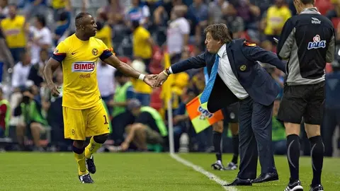 Piojo Herrera: 'Chucho Benítez es el mejor delantero que he dirigido'
