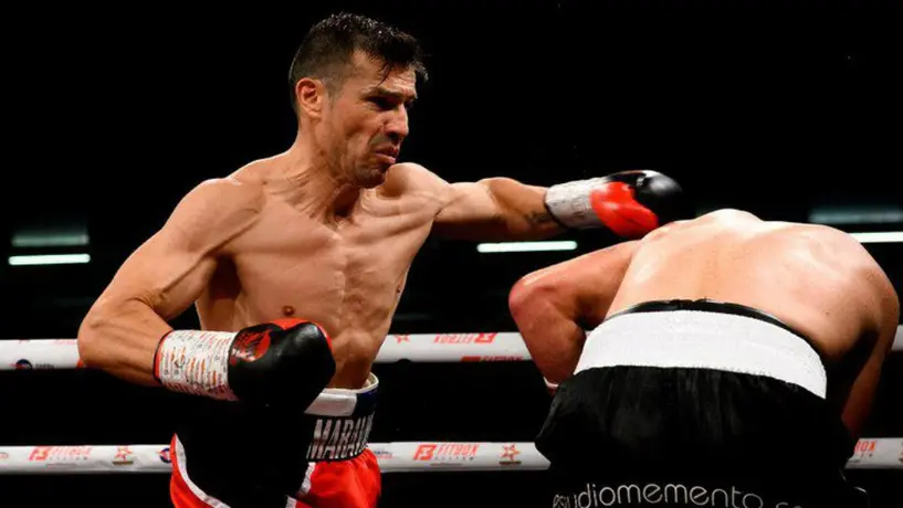 Maravilla Martínez ganó por nocaut a Koivula y dio otro paso rumbo al título mundial