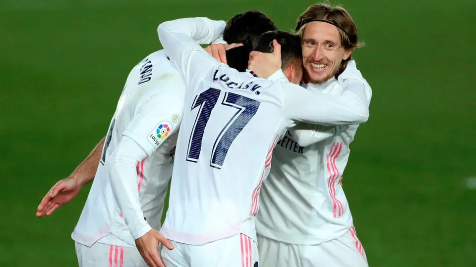 Néstor Araujo: Real Madrid doblegó al Celta de Vigo y tomó la cima de LaLiga
