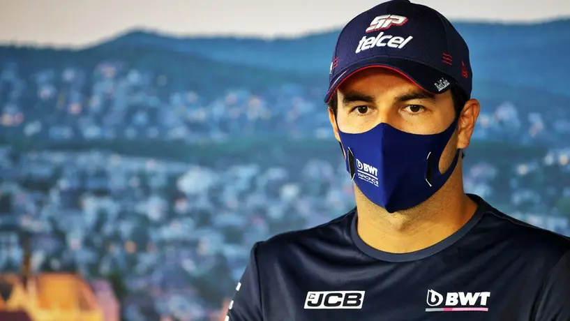 Checo Pérez: El piloto mexicano está aislado tras prueba "no concluyente" de Covid-19