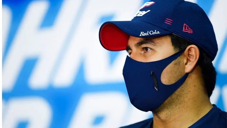 Checo Pérez: Una falla en el motor lo dejó fuera de podio a tres vueltas de terminar