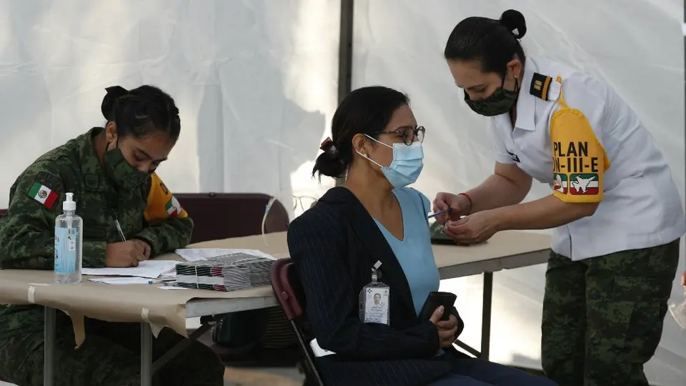 México alcanzó un millón 377 mil 217 infectados de coronavirus; muertes ascienden a 122 mil 26