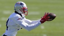 NFL: Mohamed Sanu, 'cortado' por Patriots