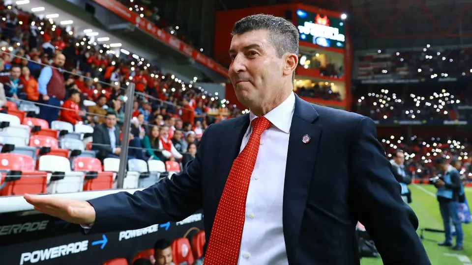 Toluca: Chepo ve reunión con porra de los Diablos Rojos como muestra de apertura