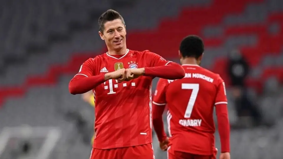 Bayern Munich y Lewandowsky dieron vuelta al Dortmund para llevarse 'Der Klassiker'