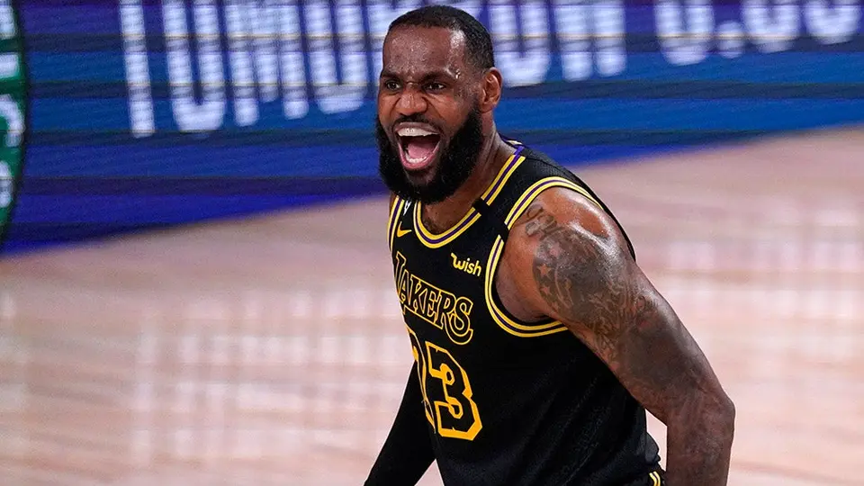 Lakers despierta en 'Semis' del Oeste e iguala serie contra Rockets