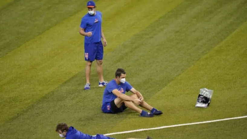 Grandes Ligas aplazó dos juegos de Mets tras positivos por Covid-19